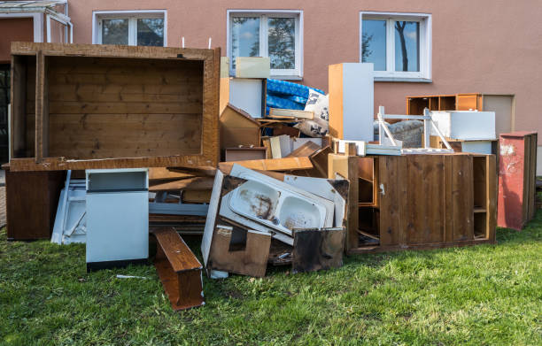 Best Junk Hauling Services  in Gallatin, MO